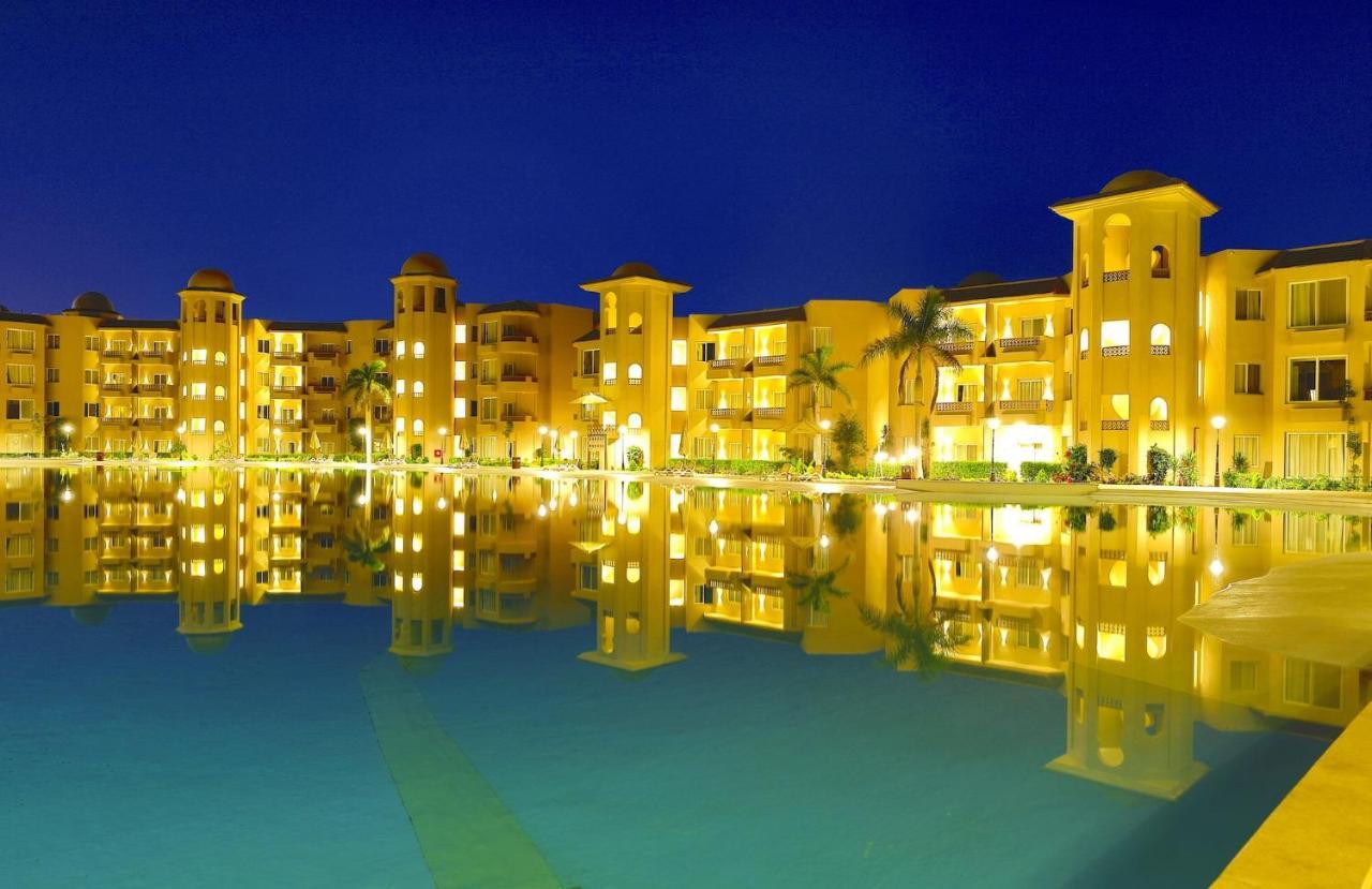 Marom Port Said Resort & Beach Exterior photo