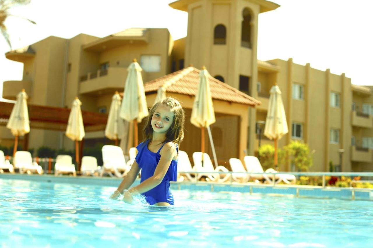 Marom Port Said Resort & Beach Exterior photo